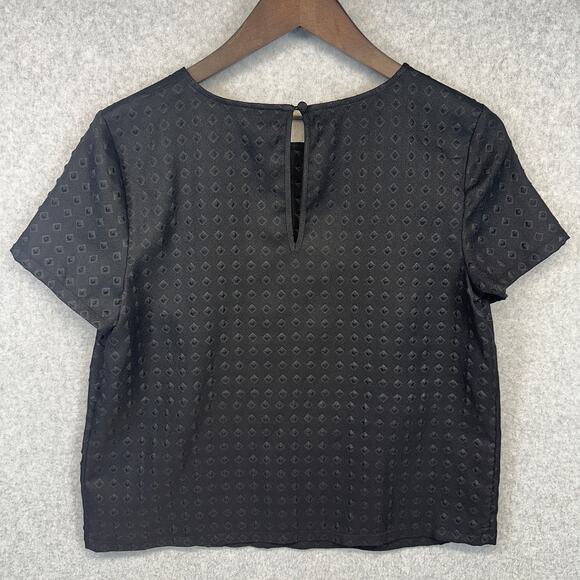 Attention Top Womens Medium Black Textured 100% Polyester Short Sleeve Pullover - Picture 2 of 14